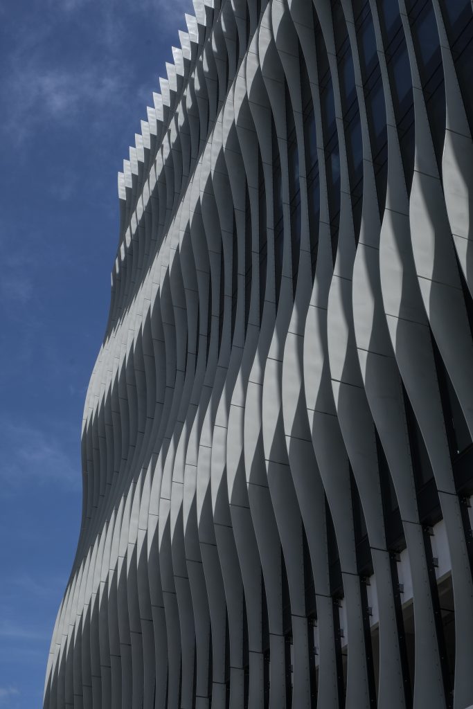 Structures that implement strategies to reduce their carbon impact and maintain resource efficiency are given the EDGE Certificate. The building goes above and beyond aesthetics to create office space that supports the well-being and safety of its occupants, from the façade to the inside. 