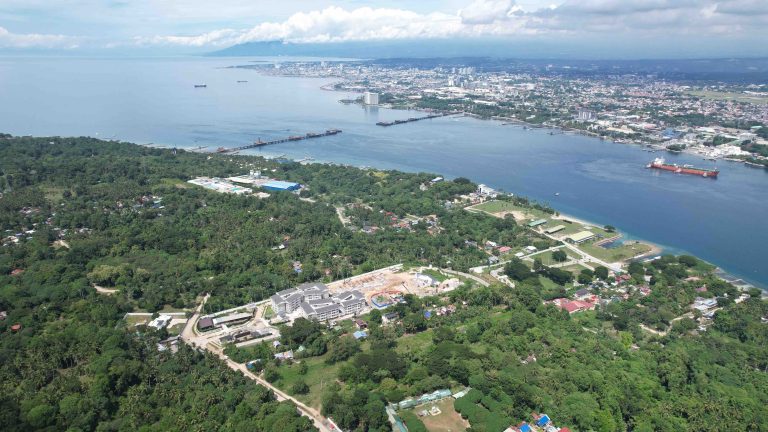 Bridgeport, a premier mixed‑use marina‑lifestyle development, delivers an elevated standard of living in Samal, combining low‑density residences, premium open lots, upscale commercial and dining zones, and an exclusive marina.